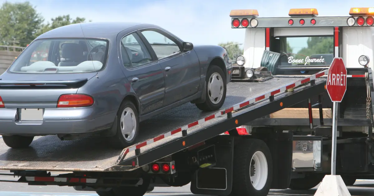 How Much to Tow a Car 2 Miles